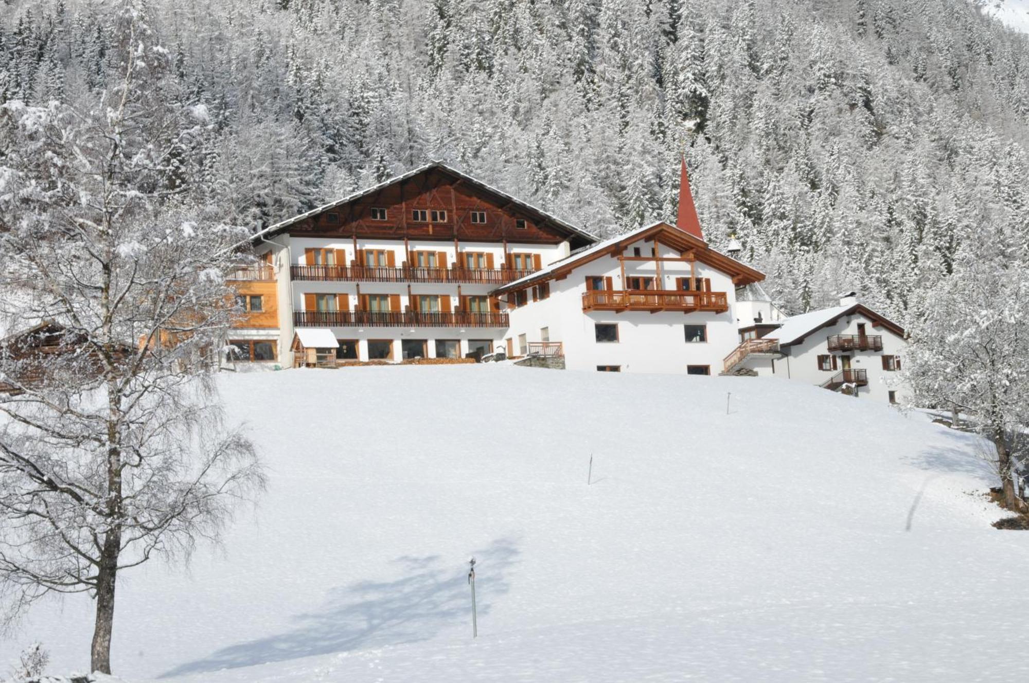 Hotel Ultnerhof Santa Gertrude Eksteriør billede