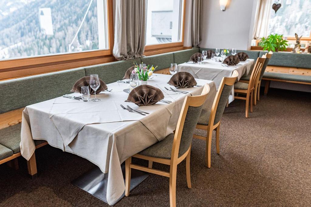 Hotel Ultnerhof Santa Gertrude Eksteriør billede