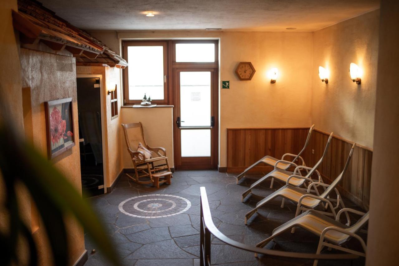 Hotel Ultnerhof Santa Gertrude Eksteriør billede